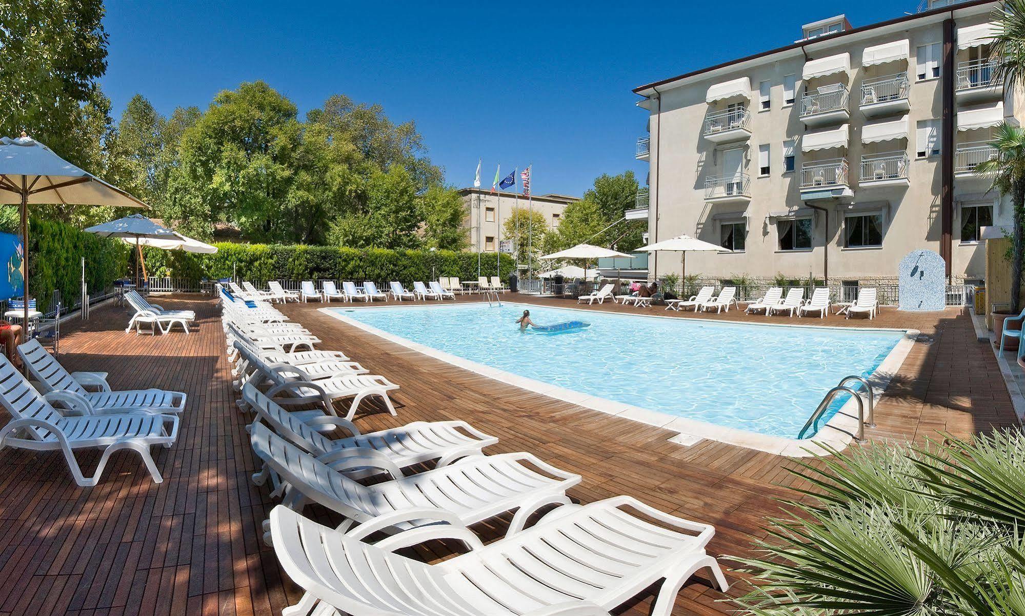 Hotel St. Moritz Bellaria-Igea Marina Exteriér fotografie