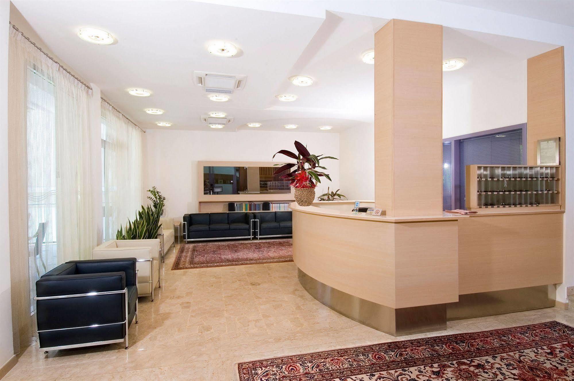 Hotel St. Moritz Bellaria-Igea Marina Exteriér fotografie